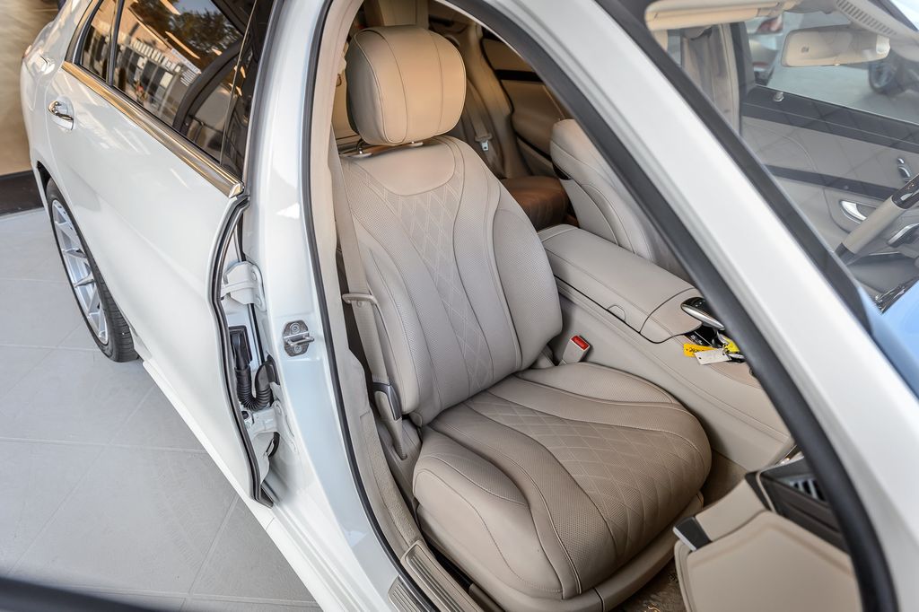 2018 Mercedes-Benz S-Class S560 SPORT APPEARANCE PKG - NAV - PANO ROOF- BACKUP CAM -MUSTSEE - 22968999 - 42