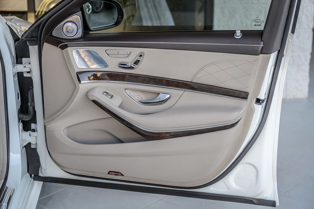 2018 Mercedes-Benz S-Class S560 SPORT APPEARANCE PKG - NAV - PANO ROOF- BACKUP CAM -MUSTSEE - 22968999 - 51