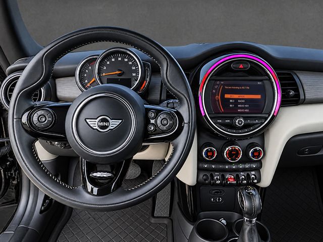 2018 MINI Cooper Convertible CLEAN CARFAX, CONVERTIBLE, LEATHER, HEATED SEATS, 17" WHEELS - 23089254 - 4