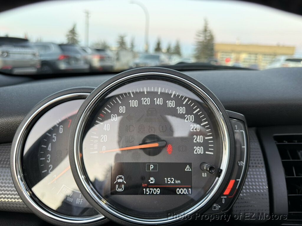 2018 MINI Cooper Convertible LOWEST KMS! 15709 KMS!!  - 23083057 - 29