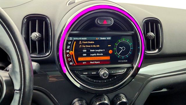 2018 MINI Cooper Countryman with Technology & Premium Packages - 22970638 - 16