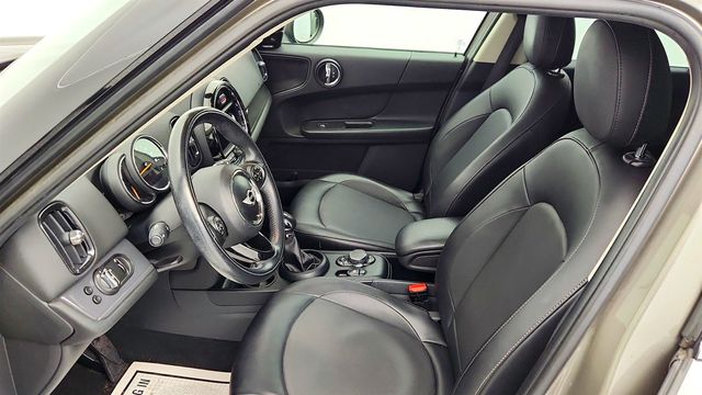 2018 MINI Cooper Countryman with Technology & Premium Packages - 22970638 - 18
