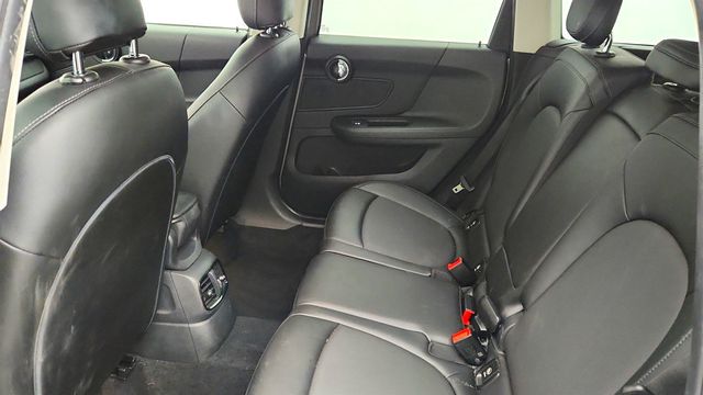 2018 MINI Cooper Countryman with Technology & Premium Packages - 22970638 - 19
