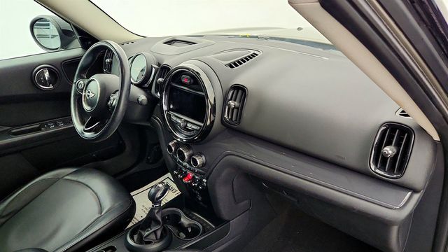 2018 MINI Cooper Countryman with Technology & Premium Packages - 22970638 - 22