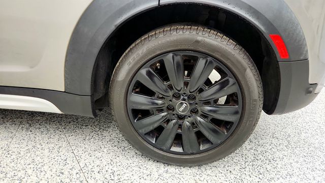 2018 MINI Cooper Countryman with Technology & Premium Packages - 22970638 - 8