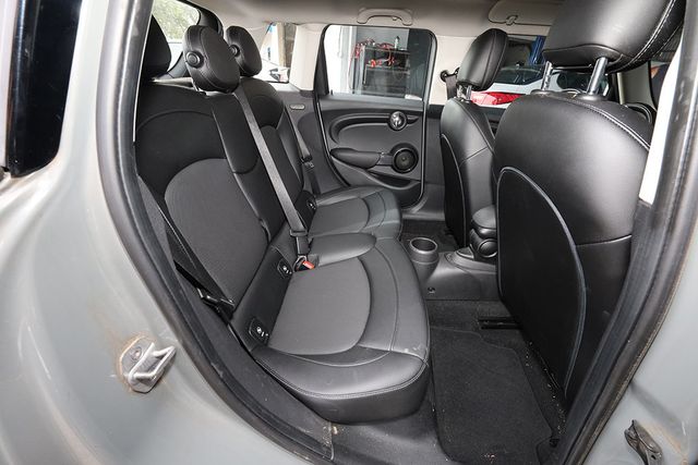 2018 MINI Cooper Hardtop 4 Door  - 22935654 - 13