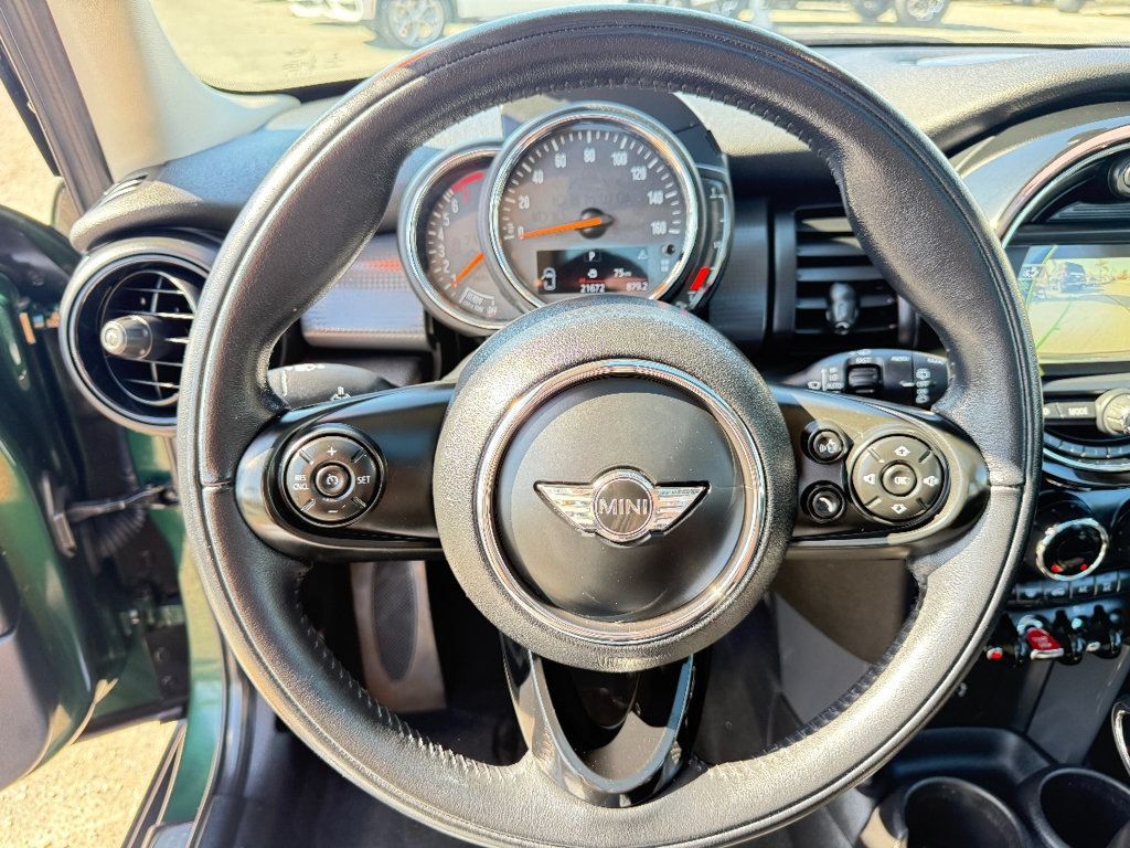 2018 MINI Cooper Hardtop 4 Door   - 22938084 - 21