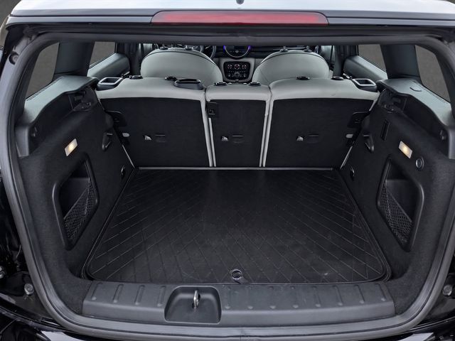 2018 MINI Cooper S Clubman CLEAN CARFAX, AWD, FULLY LOADED, PAN SUNROOF, NAVI, HEATED SEATS - 23049843 - 10