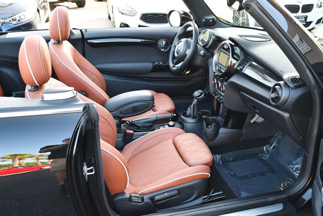 2018 MINI Cooper S Convertible W/Premium Package - 23003314 - 57