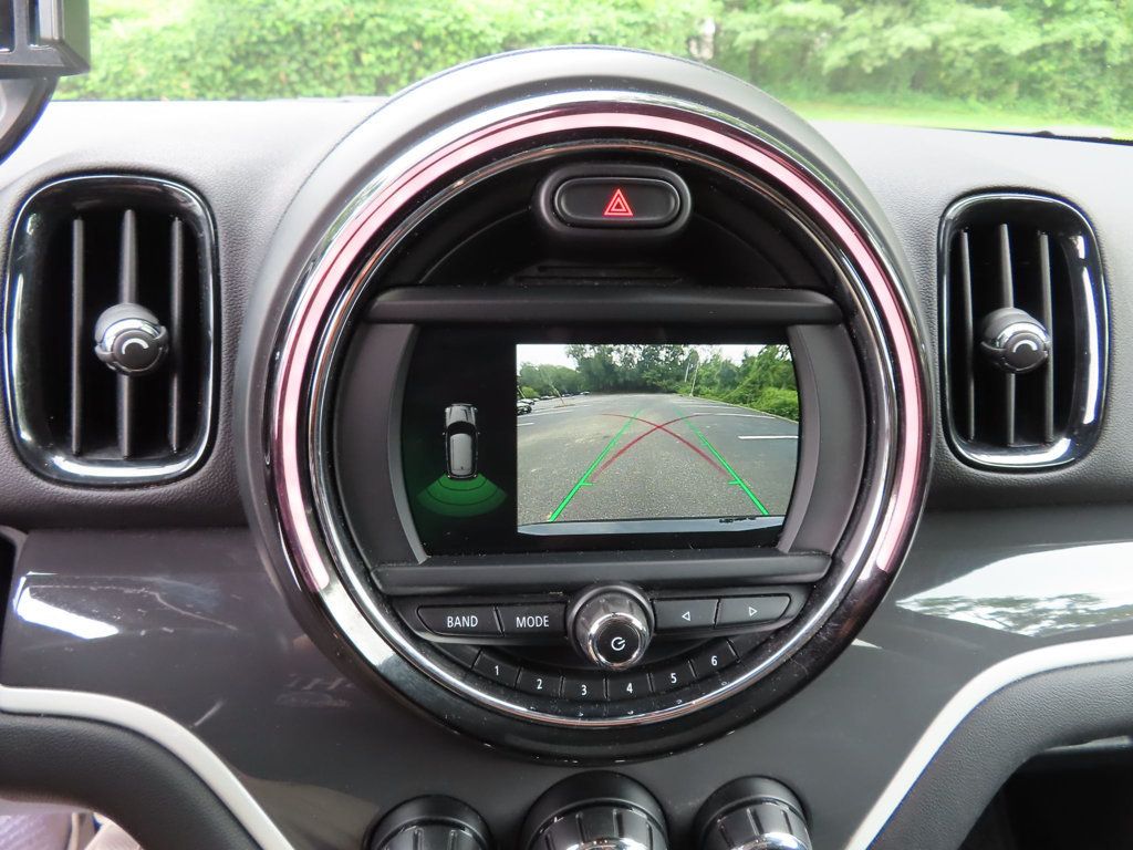 2018 Mini Cooper S ALL4 photo 6