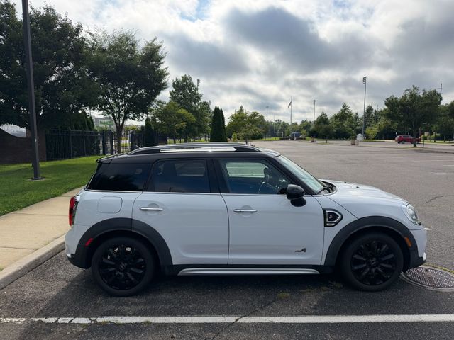 2018 MINI Cooper S Countryman AWD, 6-SPD MANUAL, PAN SUNROOF, HARMAN KARDON SOUND, PREMIUM PKG - 23067052 - 17