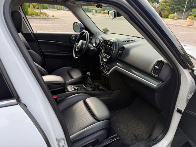 2018 MINI Cooper S Countryman AWD, 6-SPD MANUAL, PAN SUNROOF, HARMAN KARDON SOUND, PREMIUM PKG - 23067052 - 7