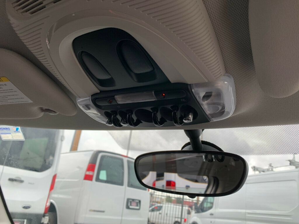 2018 MINI Cooper S Hardtop 4 Door 1-OWNER Hardtop 4D S Hatchback - 22948088 - 22