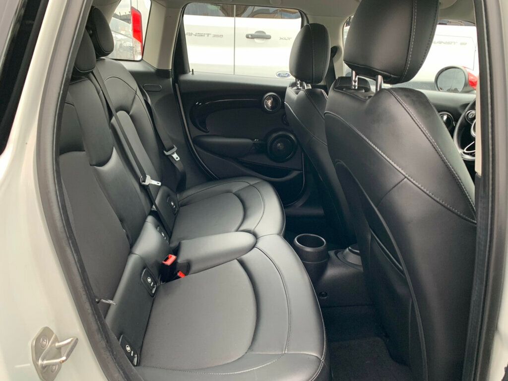 2018 MINI Cooper S Hardtop 4 Door 1-OWNER Hardtop 4D S Hatchback - 22948088 - 26