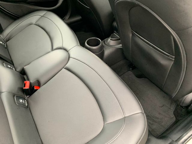 2018 MINI Cooper S Hardtop 4 Door 1-OWNER Hardtop 4D S Hatchback - 22948088 - 28