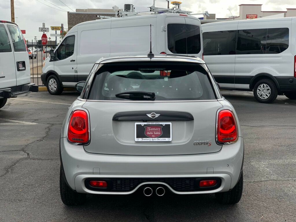 2018 MINI Cooper S Hardtop 4 Door 1-OWNER Hardtop 4D S Hatchback - 22948088 - 8