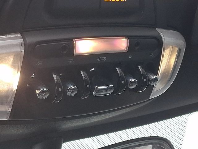 2018 MINI John Cooper Works Convertible - 22942639 - 25