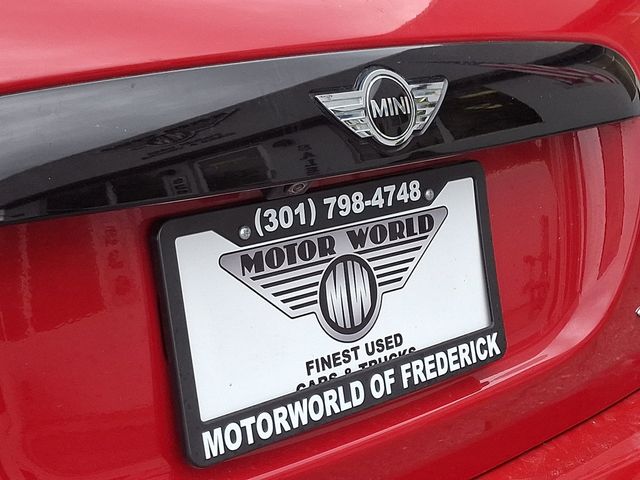 2018 MINI John Cooper Works Convertible - 22942639 - 29