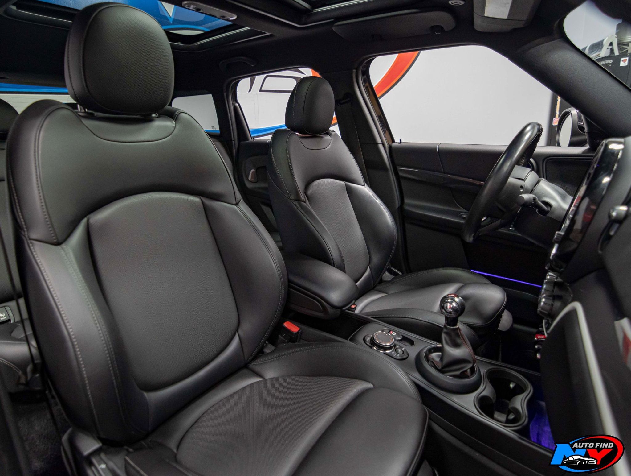 2018 Mini Cooper John Cooper Works ALL4 photo 17