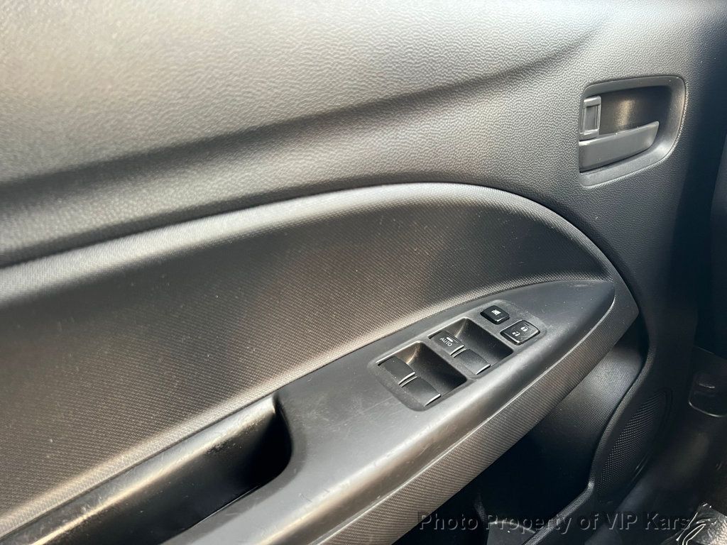 2018 Mitsubishi Mirage G4 ES CVT - 22929288 - 8