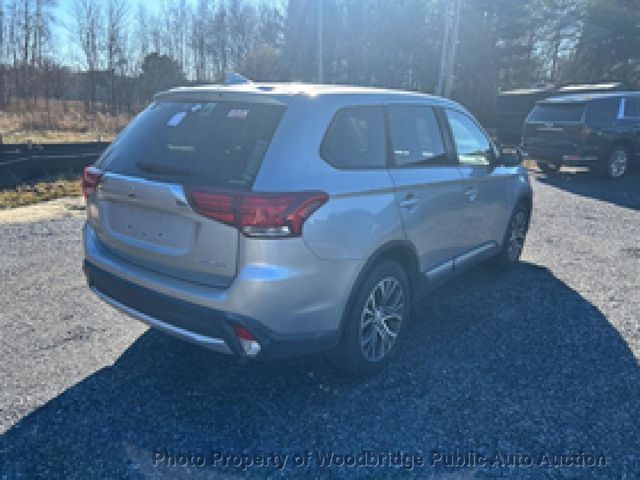 2018 Mitsubishi Outlander ES AWC - 22952573 - 4