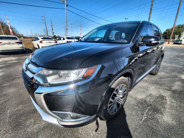 2018 Mitsubishi Outlander SE FWD - 22973116 - 0