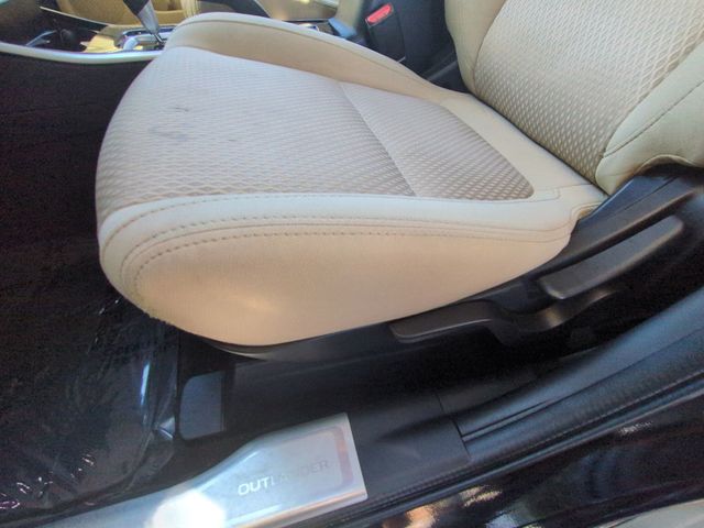 2018 Mitsubishi Outlander SE FWD - 22973116 - 12