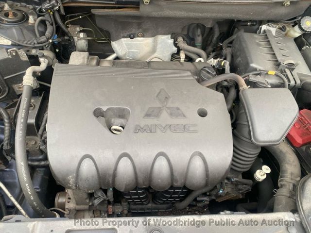 2018 Mitsubishi Outlander SE S-AWC - 23011606 - 17