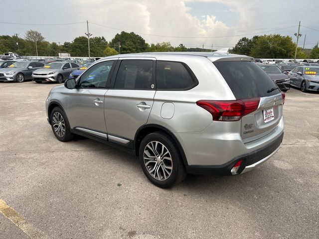 2018 Mitsubishi Outlander SE S-AWC - 23085232 - 5