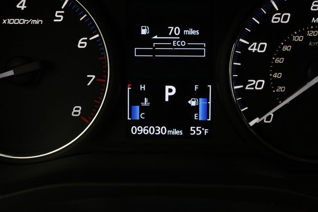 2018 Mitsubishi Outlander SE with Power Glass Sunroof and LED Foglights - 22937969 - 12