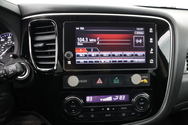 2018 Mitsubishi Outlander SE with Power Glass Sunroof and LED Foglights - 22937969 - 14