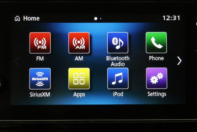 2018 Mitsubishi Outlander SE with Power Glass Sunroof and LED Foglights - 22937969 - 16