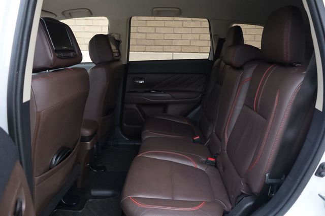 2018 Mitsubishi Outlander PHEV GT - 23094550 - 21