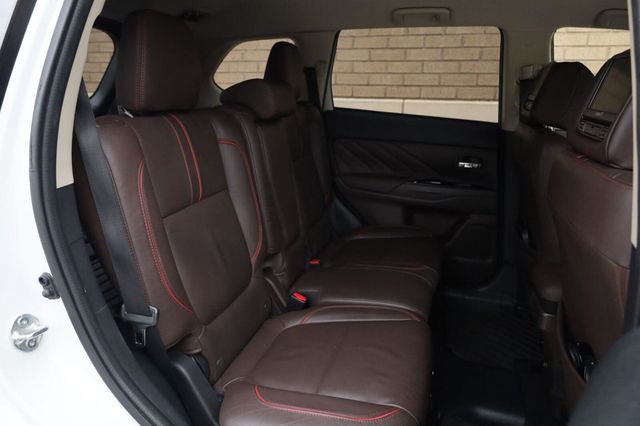 2018 Mitsubishi Outlander PHEV GT - 23094550 - 24