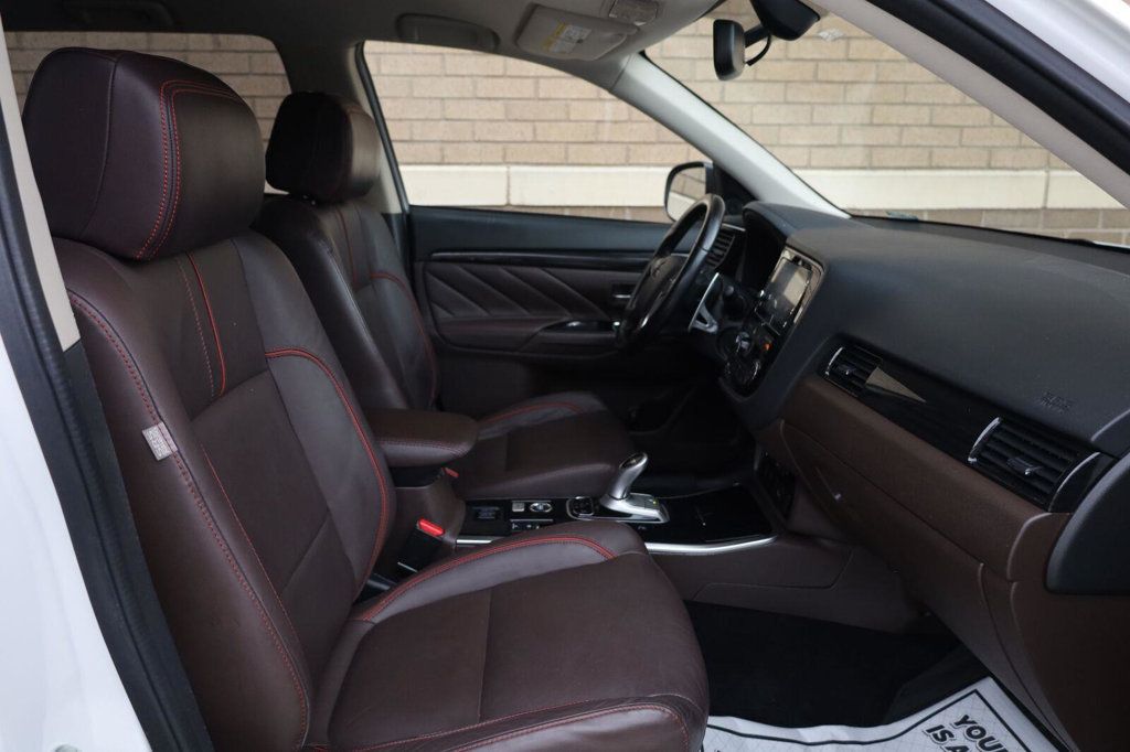 Mitsubishi Outlander photo 28