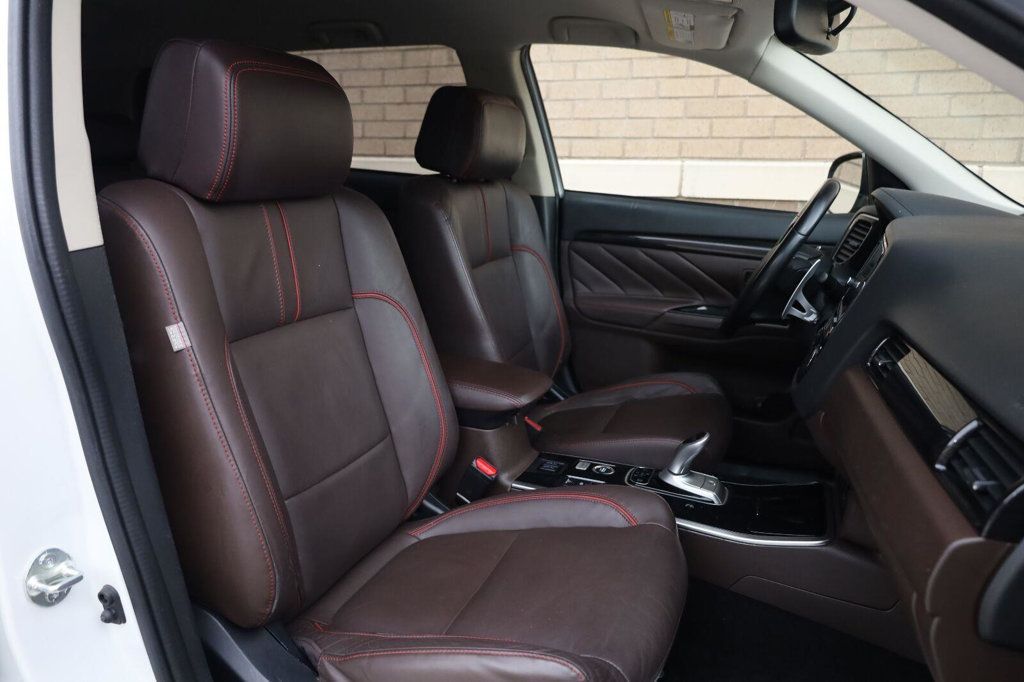 Mitsubishi Outlander photo 29