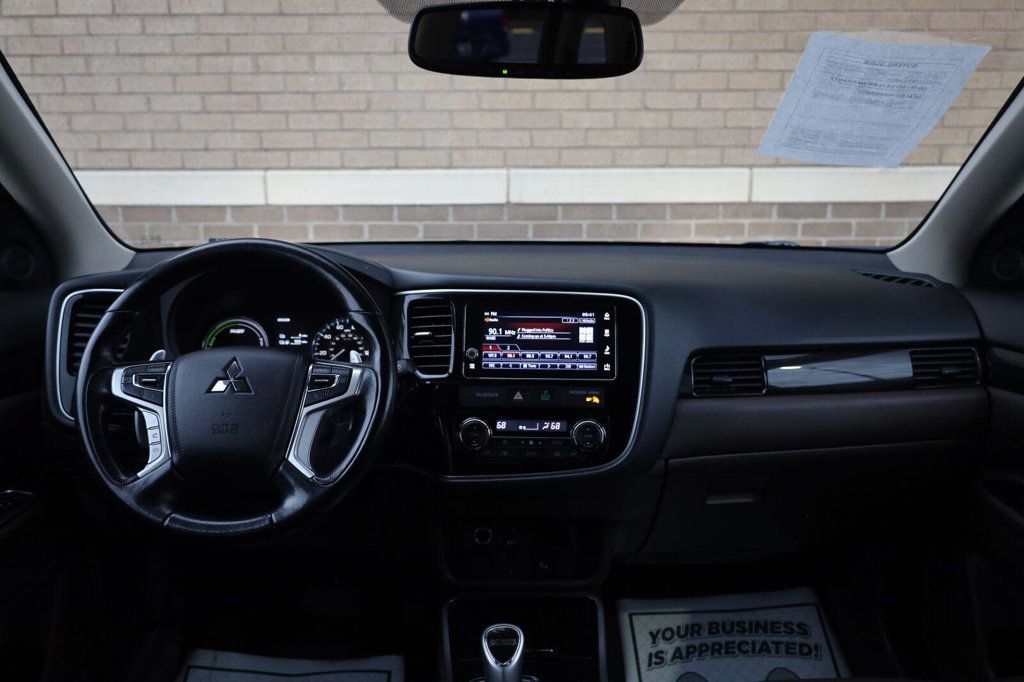 Mitsubishi Outlander photo 31