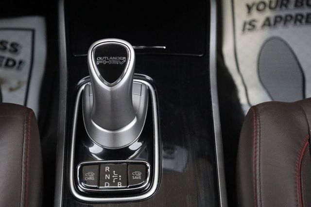 2018 Mitsubishi Outlander PHEV GT - 23094550 - 48