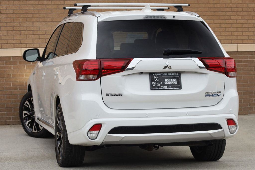 Mitsubishi Outlander photo 9