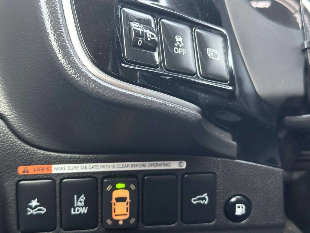 2018 Mitsubishi Outlander PHEV GT S-AWC - 23006136 - 29