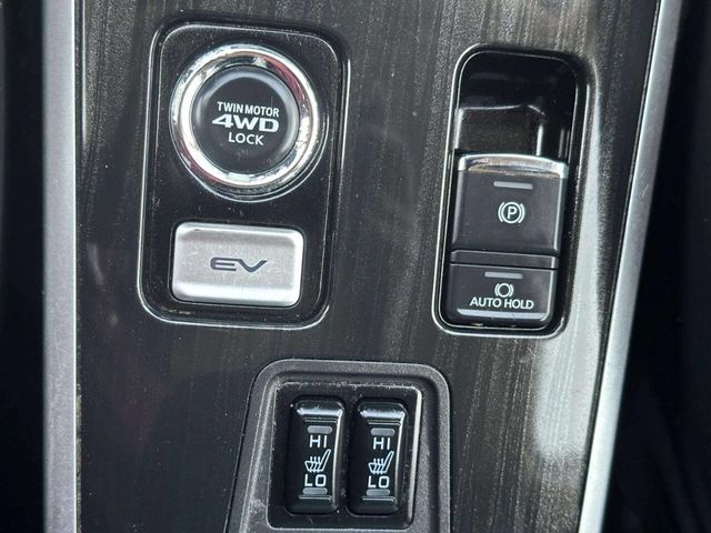 2018 Mitsubishi Outlander PHEV GT S-AWC - 23006136 - 41