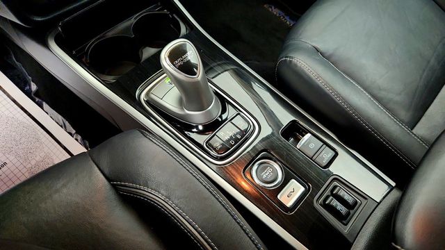 2018 Mitsubishi Outlander PHEV SEL S-AWC - 23097440 - 15