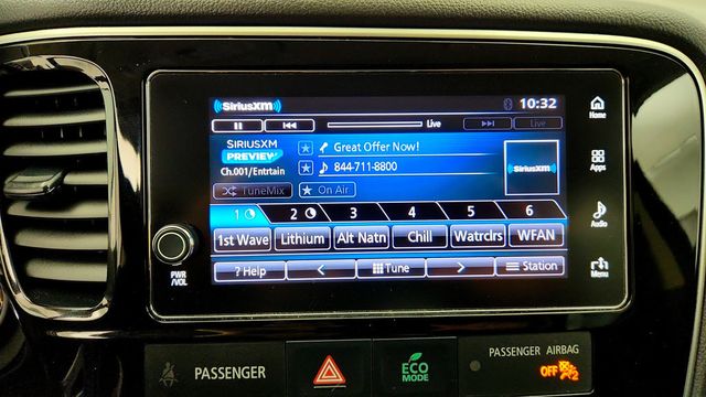 2018 Mitsubishi Outlander PHEV SEL S-AWC - 23097440 - 17