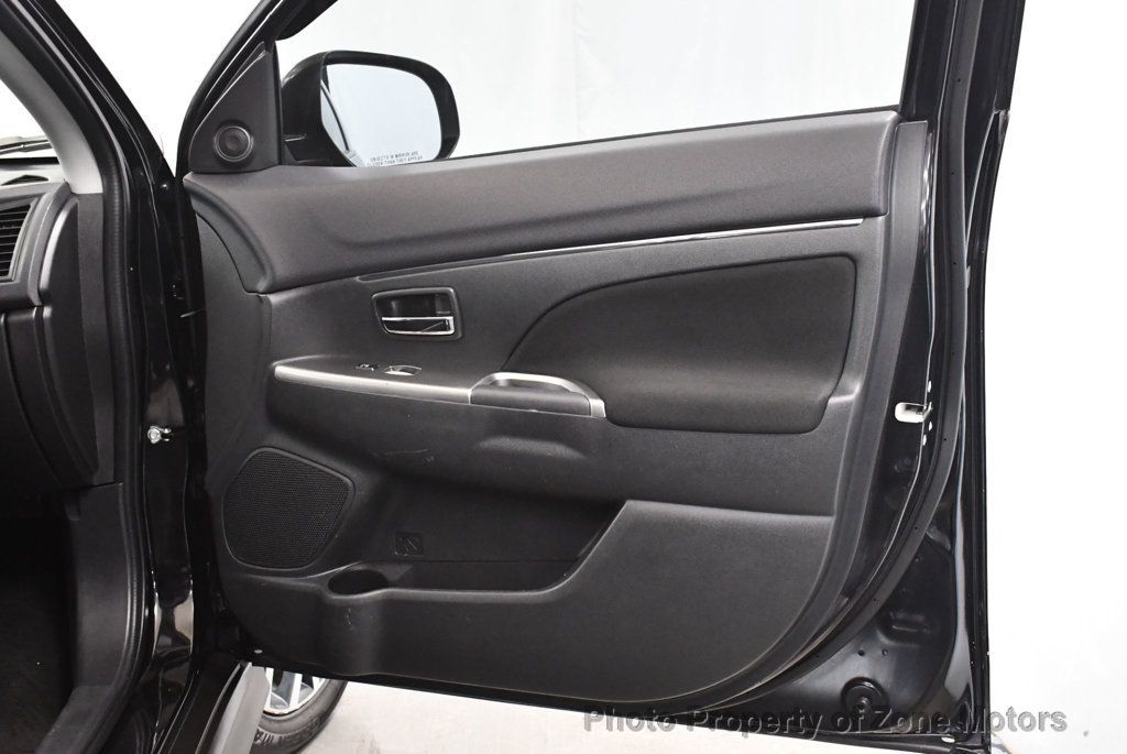 2018 Mitsubishi Outlander Sport ES photo 13