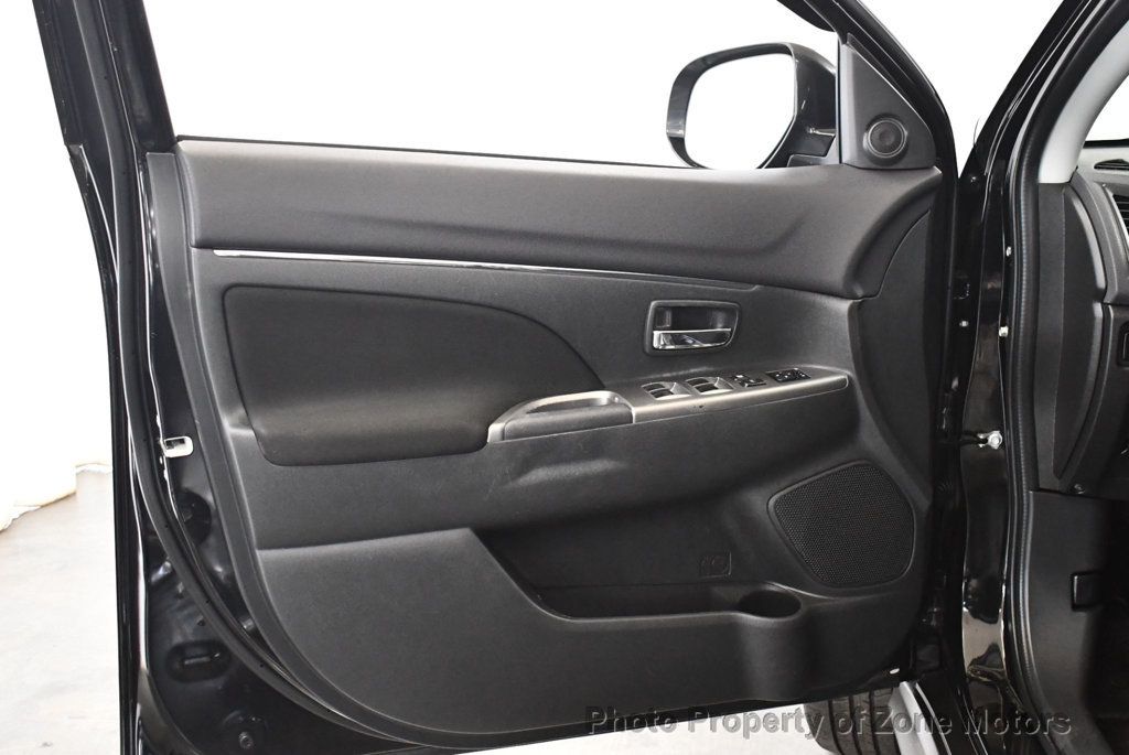 2018 Mitsubishi Outlander Sport ES photo 7