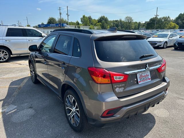 2018 Mitsubishi Outlander Sport SEL 2.4 CVT - 23064930 - 3