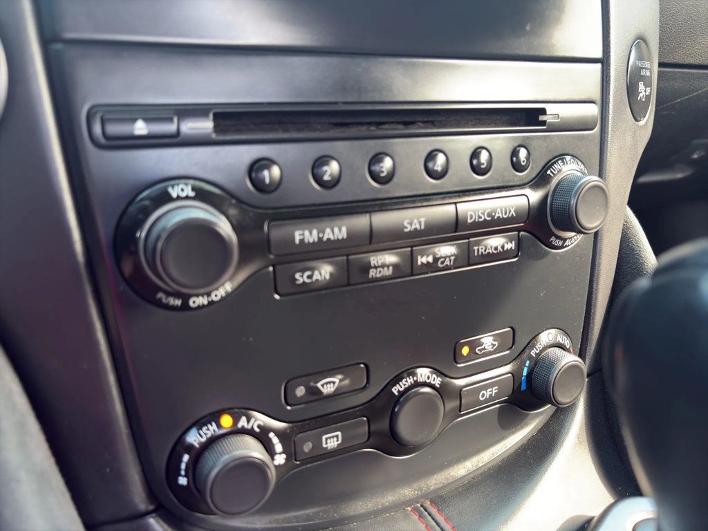 2018 Nissan 370Z Coupe NISMO!!!  AUTO, CARBON FIBER HOOD, SPOILER, NAV SYS, HID LIGHT!! - 23013373 - 15