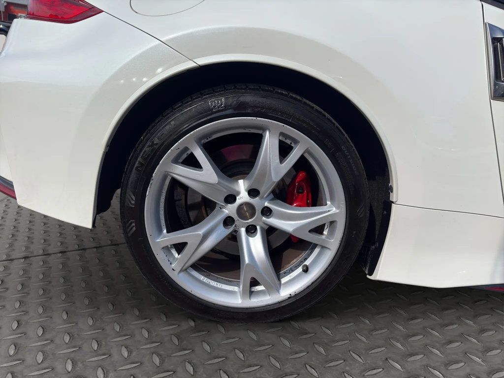 2018 Nissan 370Z Coupe NISMO!!!  AUTO, CARBON FIBER HOOD, SPOILER, NAV SYS, HID LIGHT!! - 23013373 - 27