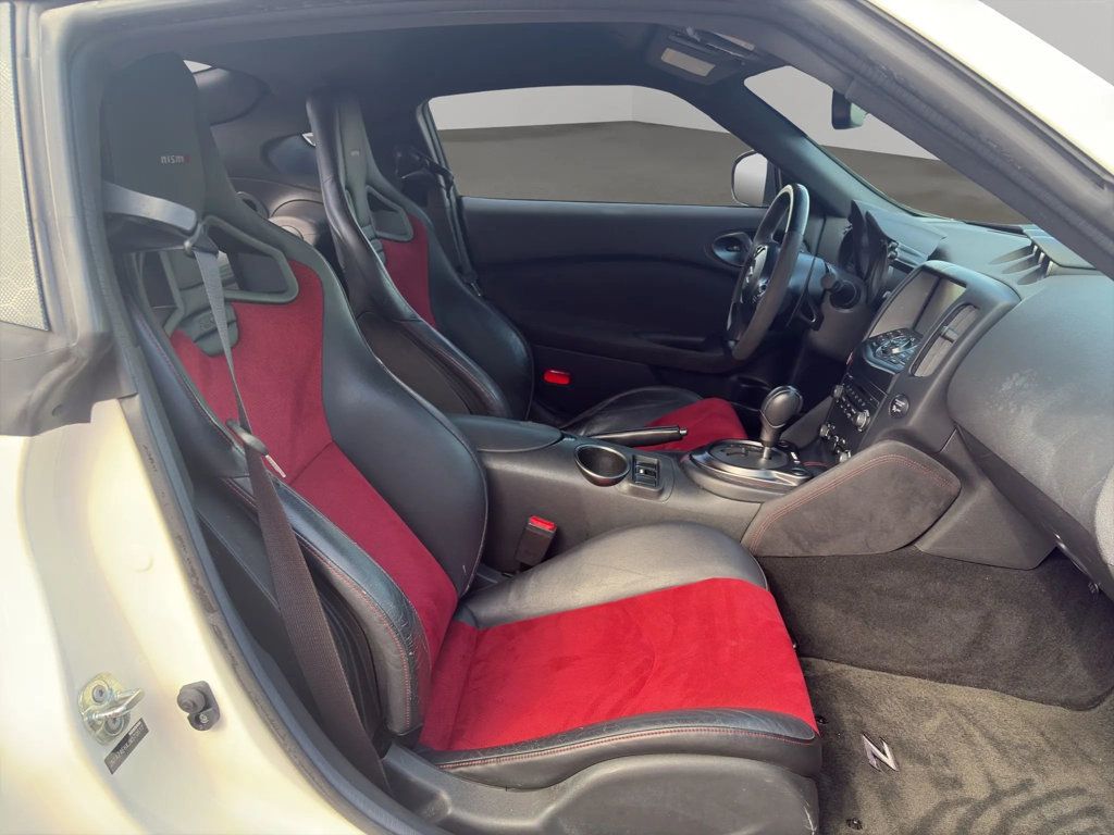 2018 Nissan 370Z Coupe NISMO Automatic - 23072630 - 18