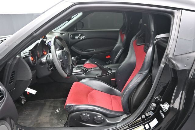 2018 Nissan 370Z Coupe NISMO Automatic - 23010857 - 10